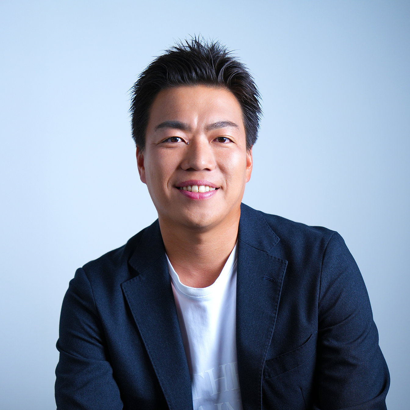 プロフィール写真_株式会社アクト_小林 智彦 様