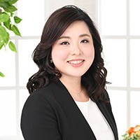 プロフィール写真_税理士法人つばめ_辻 喜子氏